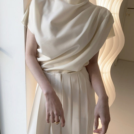 Stand Collar Pleated Sleeveless Top High Waist Pleated Wide Leg Pants Suit